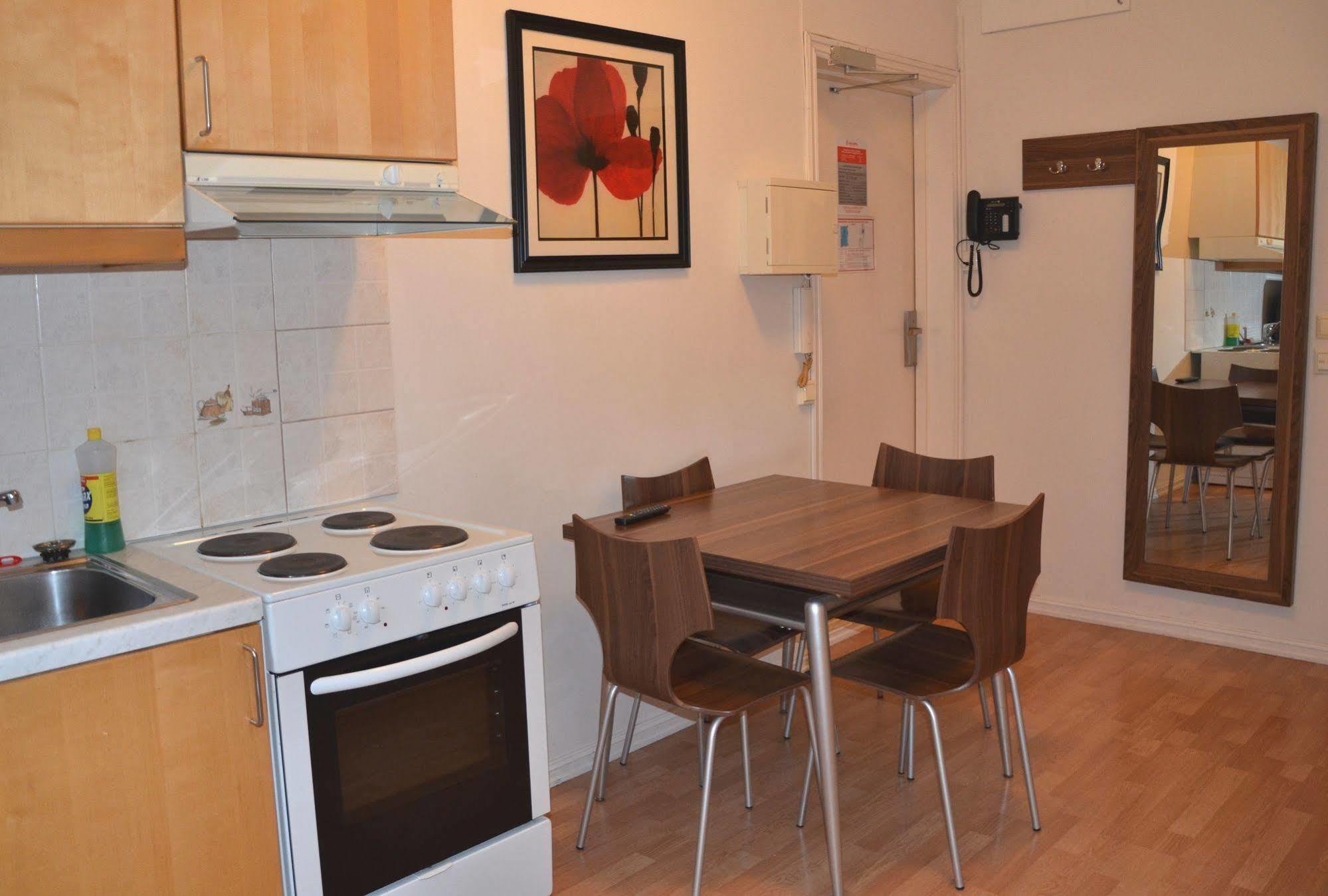 Central City Hostel Осло Екстериор снимка