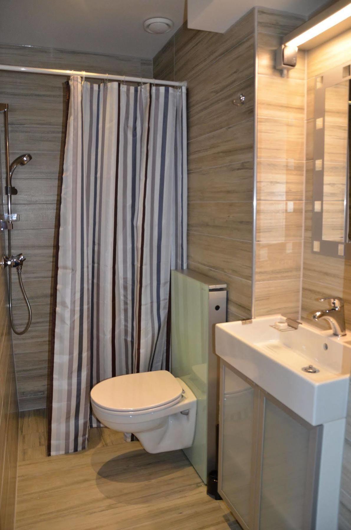 Central City Hostel Осло Екстериор снимка