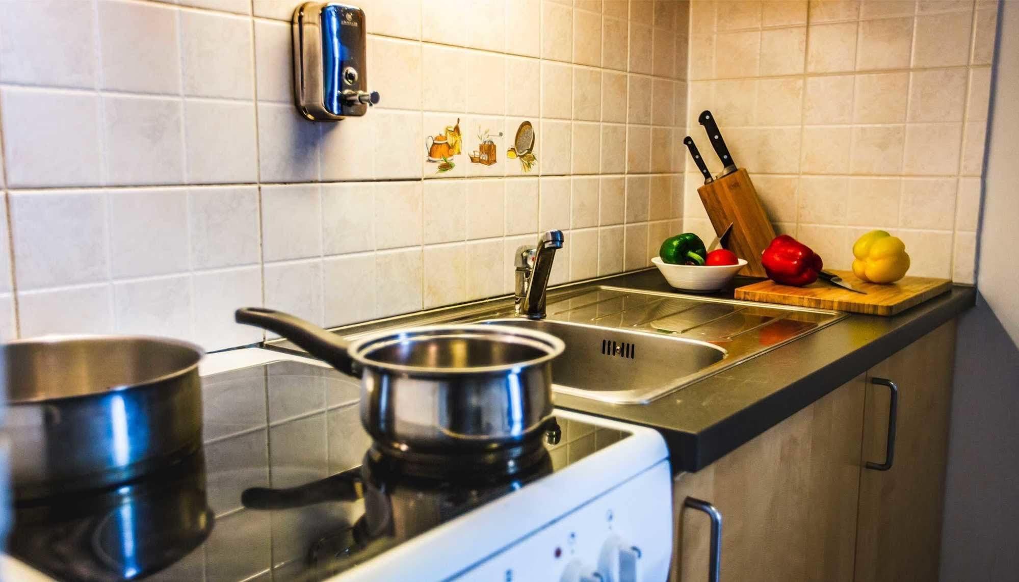 Central City Hostel Осло Екстериор снимка