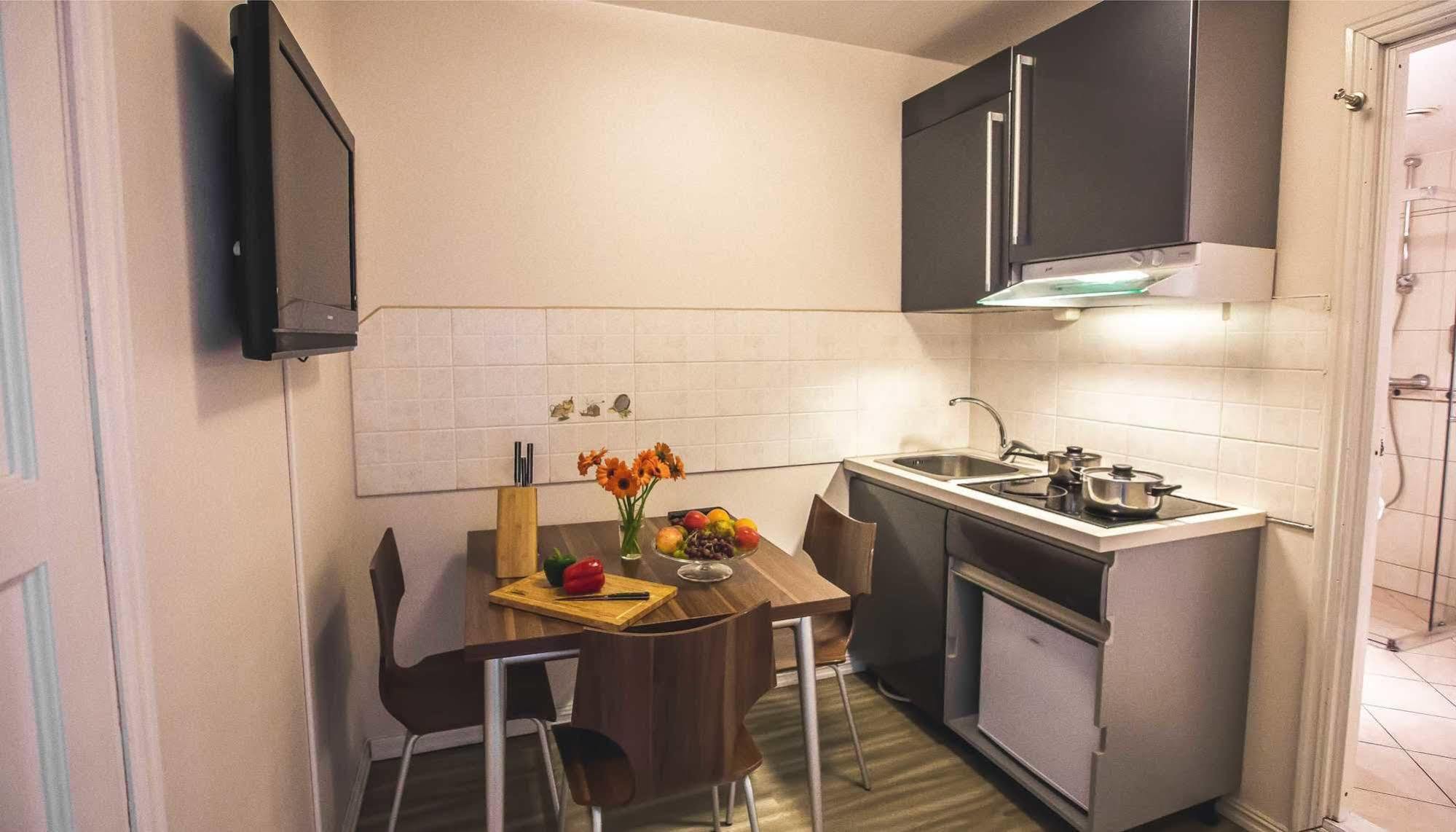 Central City Hostel Осло Екстериор снимка